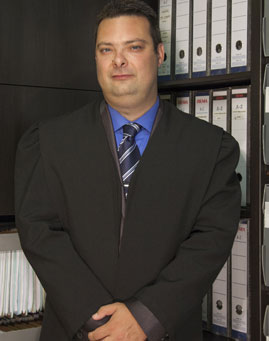 Abogado especialista en juicios de faltas, fraudes y estafas